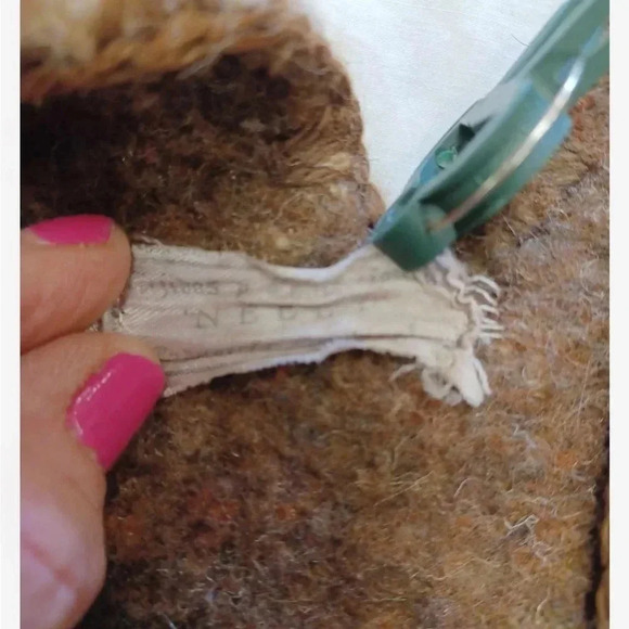 Alpaca Peru  Wool Vintage Shawl Fringe Heavyweight Brown Tan - Picture 8 of 8